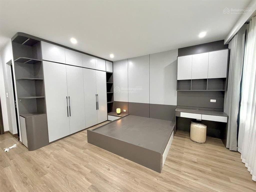 Nhà đẹp, giá cực tốt phố minh khai, 2 thoáng, ngõ nông rộng, kinh doanh tốt. 30m ra ô tô. 35m*5t.