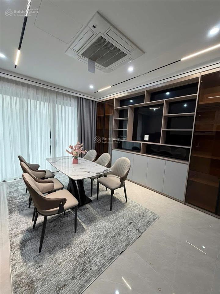 Nhà đẹp, giá cực tốt phố minh khai, 2 thoáng, ngõ nông rộng, kinh doanh tốt. 30m ra ô tô. 35m*5t.