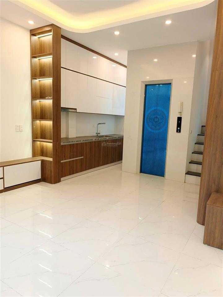 Giá cực tốt phố hồng mai, nhà mới đẹp, lô góc, 10m ra ô tô tránh, 35m*5t. chủ cần bán gấp gấp.