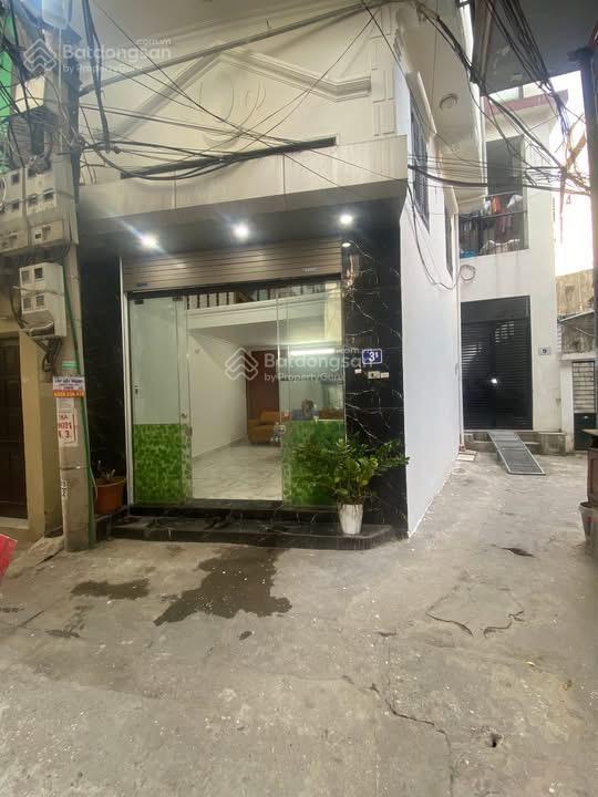 Giá nào cũng bán phố minh khai, lô góc, 2 mặt thoáng sáng, ngõ nông, xe 3 gác phi ầm ầm. dt 31m*4t.