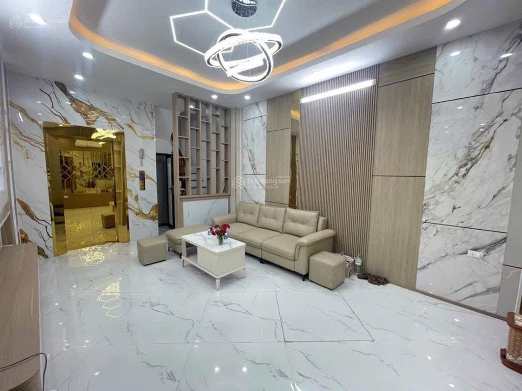 Cực víp minh khai,thang máy, lô góc, gần ô tô tránh nhau, ngõ nông thông kinh doanh sầm uất. 46m*6t