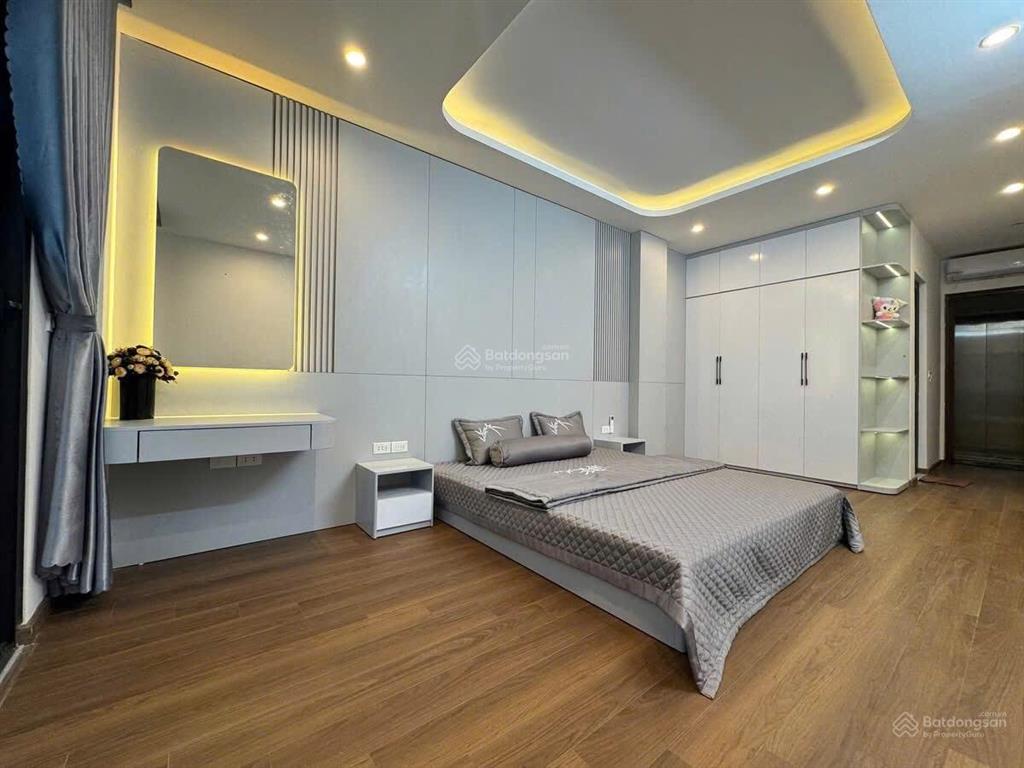 Cực đẹp phố kim ngưu, phân lô, ô tô, ngõ nông thông kinh doanh, sđcc, 50m*6t. giá chỉ 9 tỷ có tl.