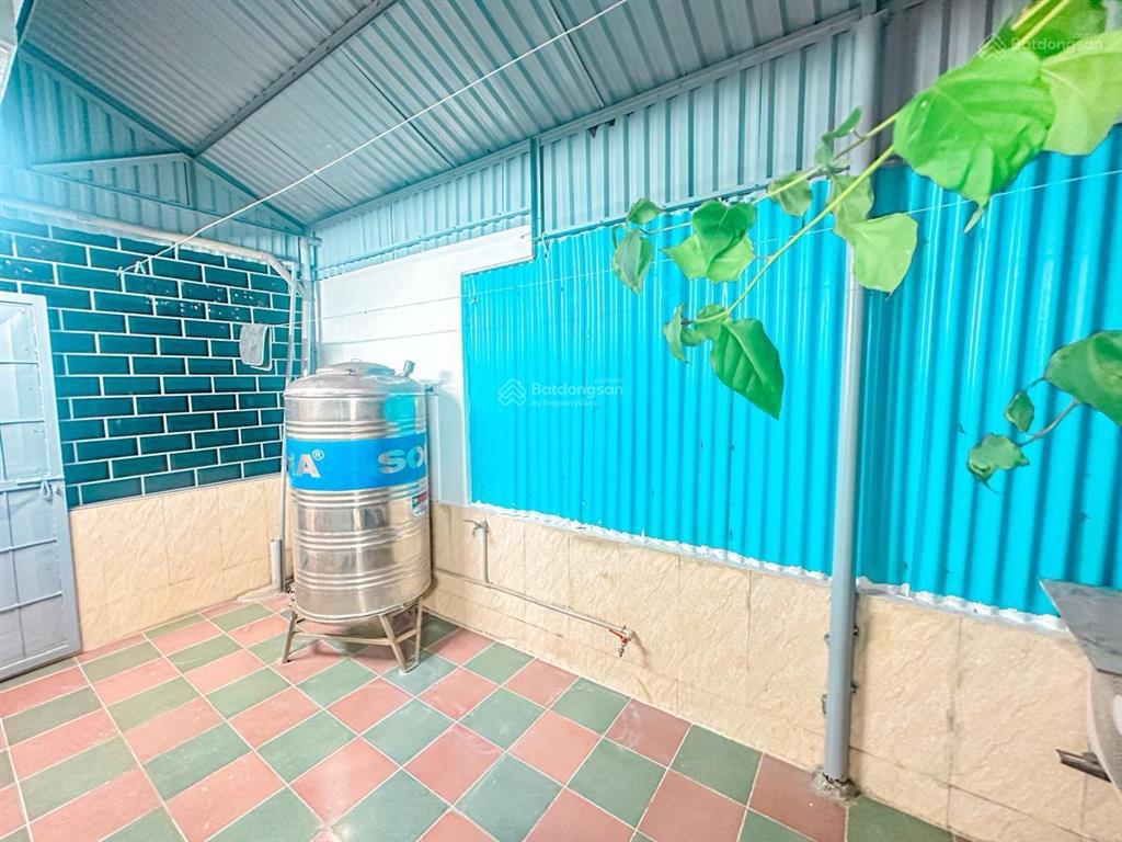 Giá rẻ bất ngờ phố minh khai, lô góc, 2 mặt thoáng sáng, ngõ nông, xe 3 gác phi ầm ầm. dt 40m*5t.