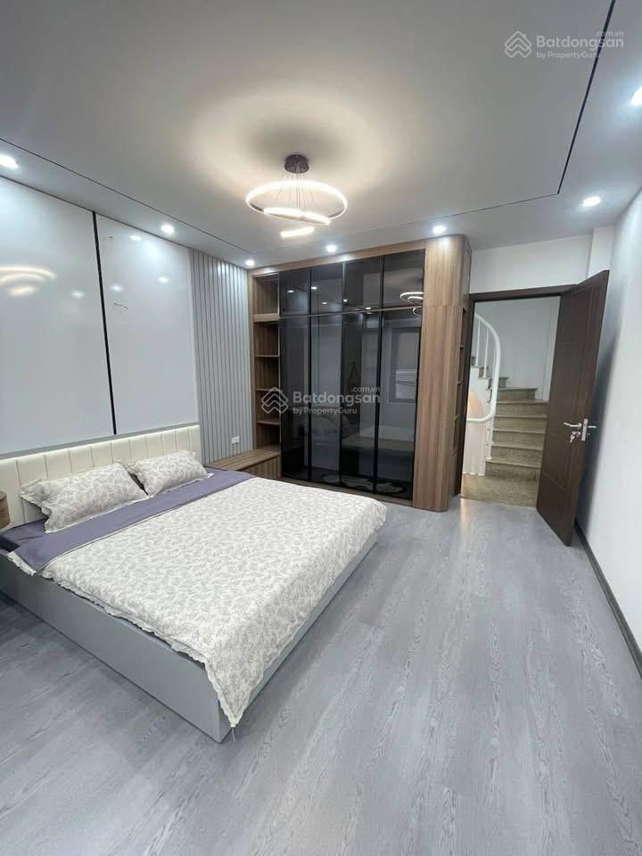 Cực víp gần ô tô tránh phố trần đại nghĩa, lô góc, nhà mới, 3 thoáng, ngõ nông thông kd, 41m*6t