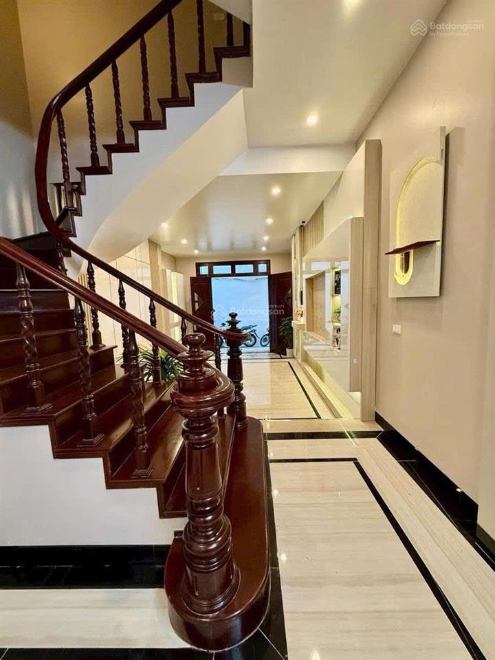 Rẻ nhất phố minh khai, ngõ nông, thông kinh doanh tốt, nhà đẹp chủ tặng full nội thất xịn. 62m2*5t