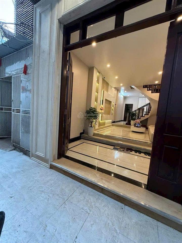 Rẻ nhất phố minh khai, ngõ nông, thông kinh doanh tốt, nhà đẹp chủ tặng full nội thất xịn. 62m2*5t