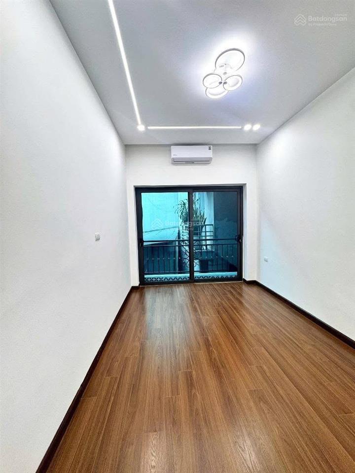 Cực víp phố bạch mai, thang máy, lô góc, 2 mặt ngõ thông kinh doanh, nhà mới đẹp, 50m*6t.