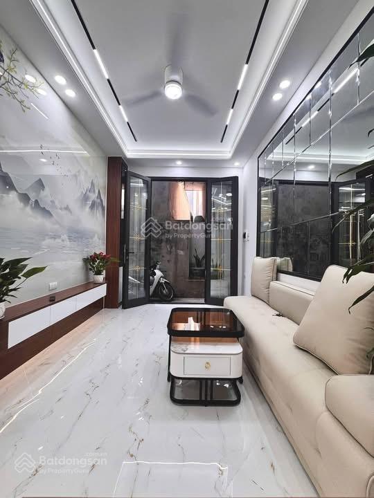 Cực víp phố bạch mai, thang máy, lô góc, 2 mặt ngõ thông kinh doanh, nhà mới đẹp, 50m*6t.
