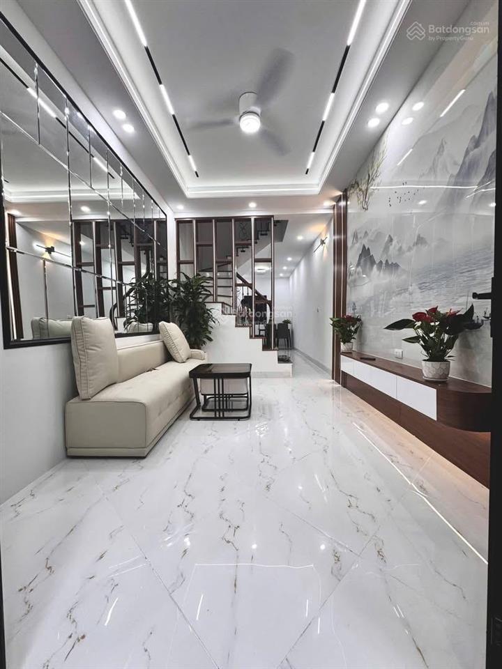 Cực víp phố bạch mai, thang máy, lô góc, 2 mặt ngõ thông kinh doanh, nhà mới đẹp, 50m*6t.