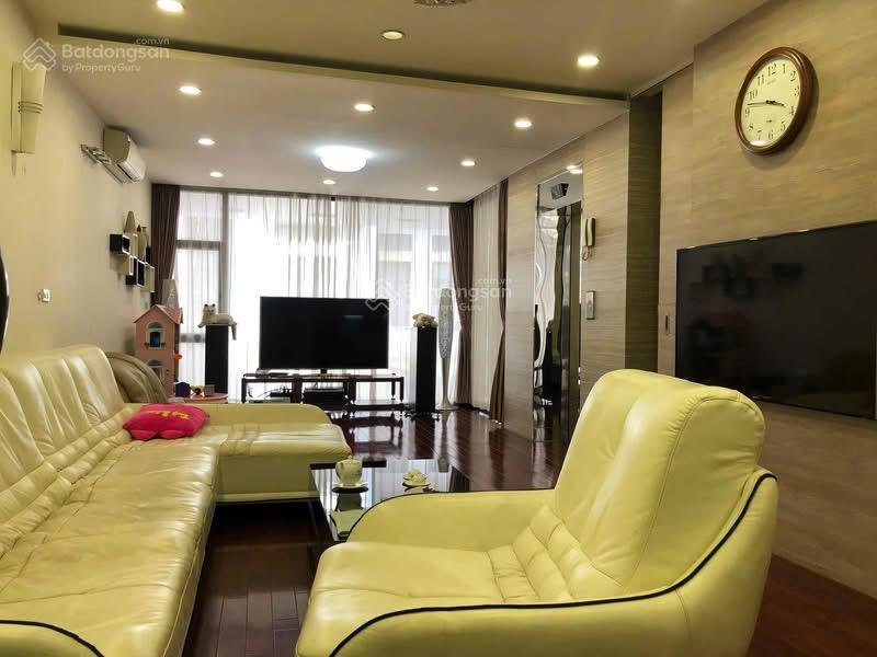Ô tô đỗ cửa minh khai, thang máy, ngõ nông rộng 3m, chủ tặng nội thất xịn sò. 46m*6t, giá 8,9 tỷ.
