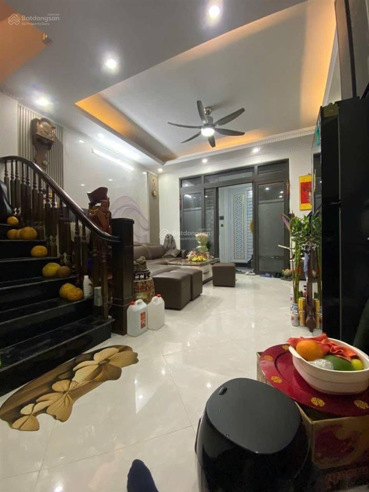 Ô tô đỗ cổng phố đại la, thang máy, ngõ nông rộng kinh doanh, 2 thoáng sáng. 45m*5t, giá 8,7 tỷ.