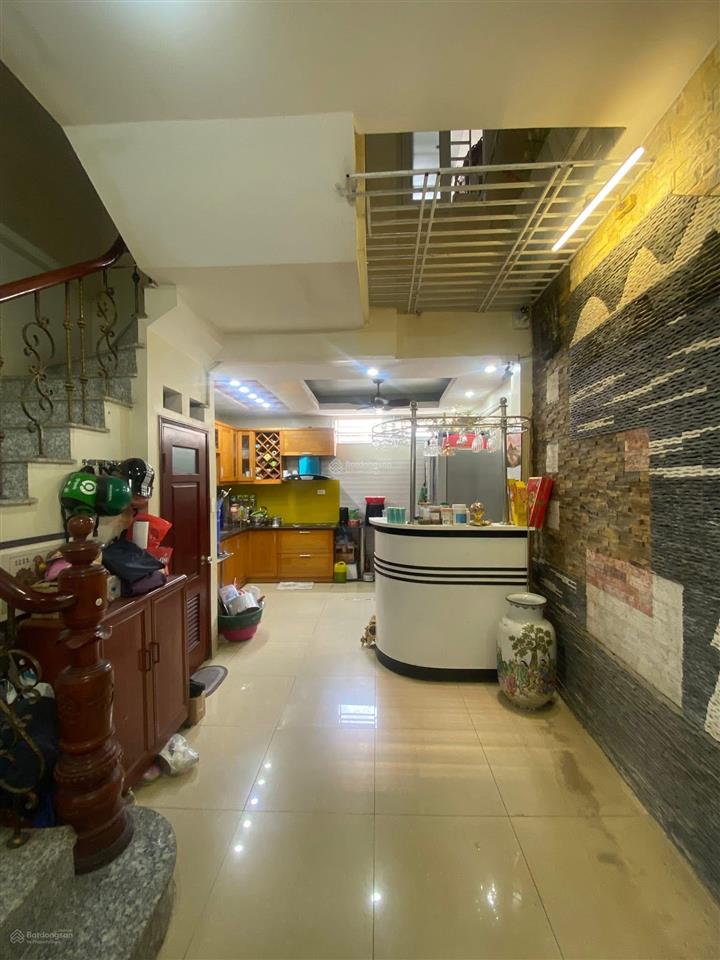 Gần ô tô tránh phố minh khai, lô góc, 3 thoáng sáng, nhà mới tinh, thang máy, 35m*5t, giá 7,3 tỷ.