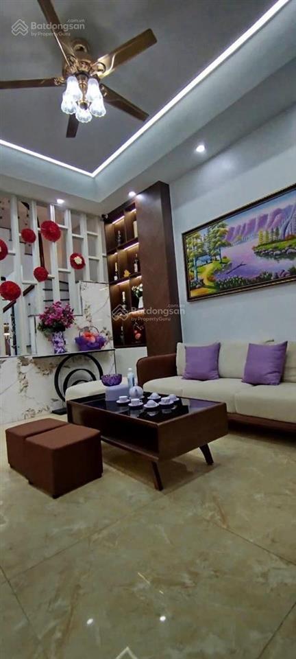Gần ô tô phố hồng mai, 2 thoáng, full nội thất xịn, ngõ 2 xe máy tránh, sđcc 40m * 5t, giá 9,65 tỷ.