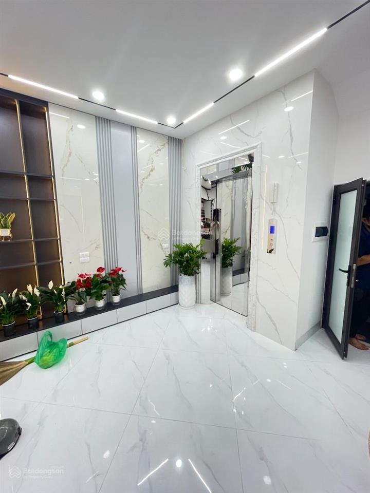 Hàng độc phố minh khai, thang máy, ngõ nông thông kinh doanh, lô góc 44m*5t, cc bán 8,3 tỷ có tl.