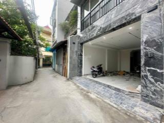 Ô tô đỗ cổng phố đại la, nhà mới, tặng full nt xịn, lô góc 2 thoáng 38m*5t, giá 6,6 tỷ có tl sâu.