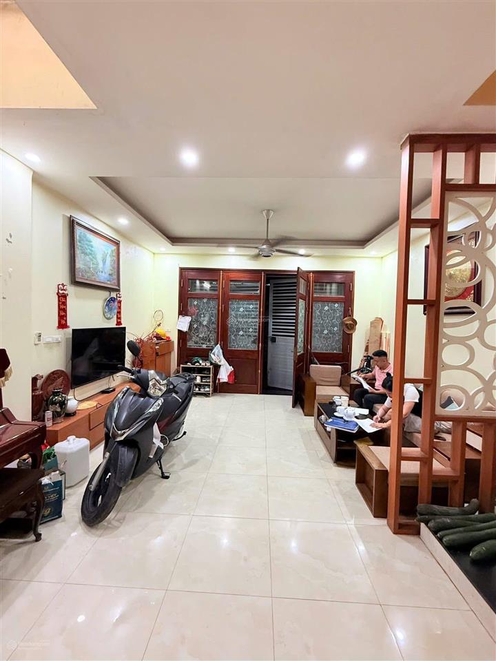 Quy hoạch ổn định phố minh khai, 2 thoáng, ngõ nông rộng, kinh doanh tốt sầm uất 52*5t bán 7,9 tỷ.