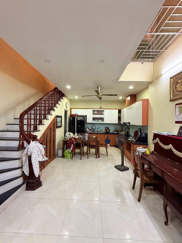 Quy hoạch ổn định phố minh khai, 2 thoáng, ngõ nông rộng, kinh doanh tốt sầm uất 52*5t bán 7,9 tỷ.