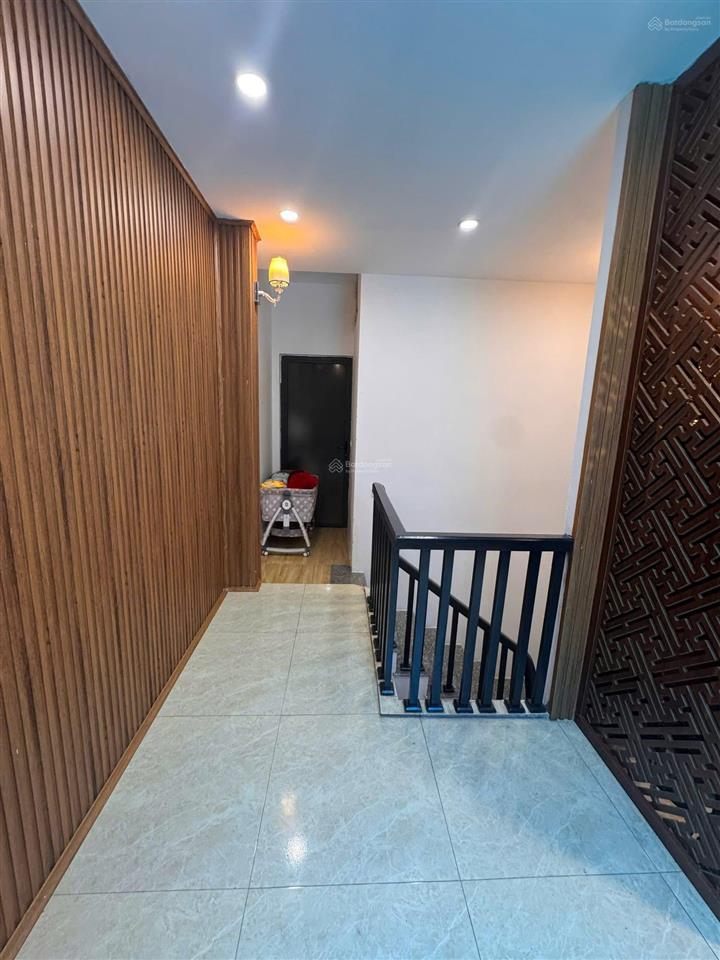 Cam kết không quy hoạch, phố minh khai, tặng full nt xịn, lô góc 2 thoáng 39m*5t, giá 6,7 tỷ có tl