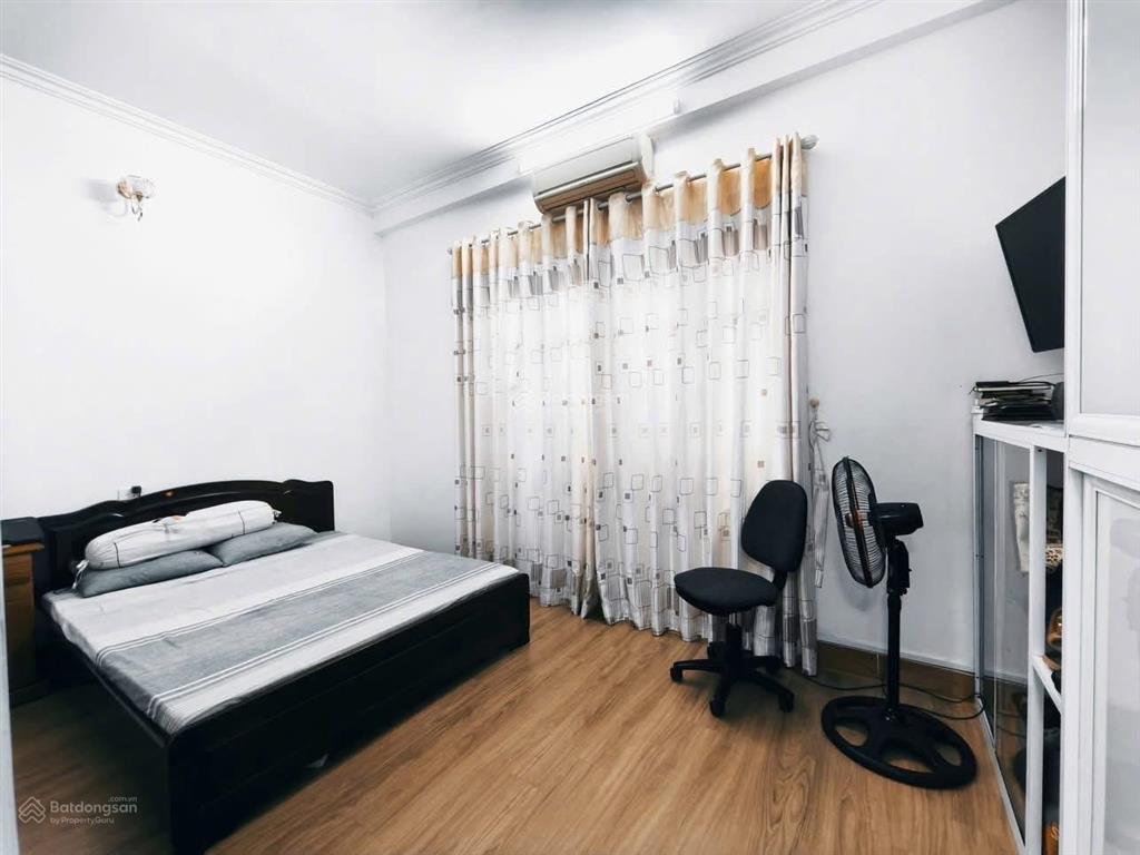 Cam kết nhà không quy hoạch phố minh khai, 2 thoáng sáng, ngõ nông rộng 2,5m, 40m*5t giá 6,6 tỷ.