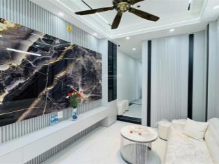Cam kết không qh. minh khai, thang máy, chủ tặng full nội thất đẹp, ngõ nông dt 47m*5t*7,2 tỷ.