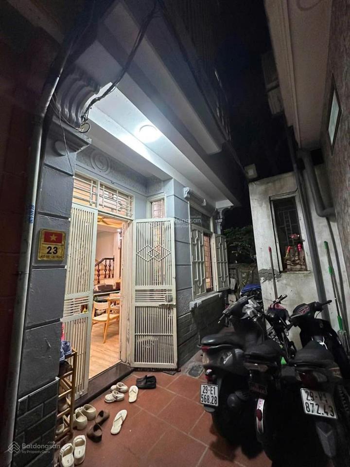 Hàng hiếm! lạc trung, 30m ra ô tô tránh, thoáng sân rộng, dân xây, sđcc, quy hoạch ổn định, 38m*5t