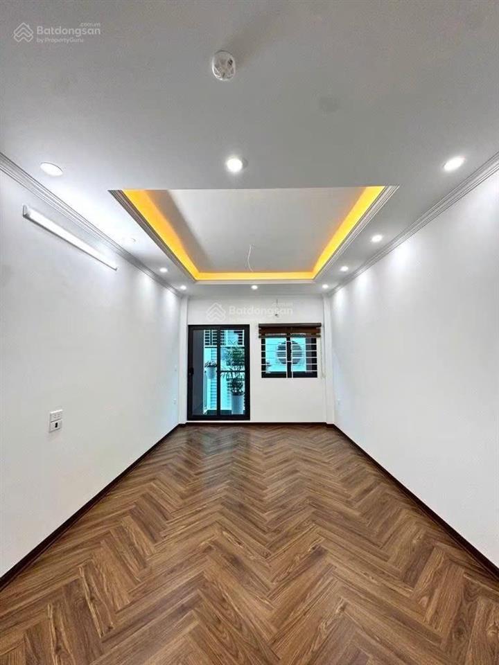 Ô tô đỗ cửa minh khai, thang máy, 6 tầng, ngõ nông rộng, nhà mới nội thất xịn sò 46m*5t, giá 7,1 tỷ
