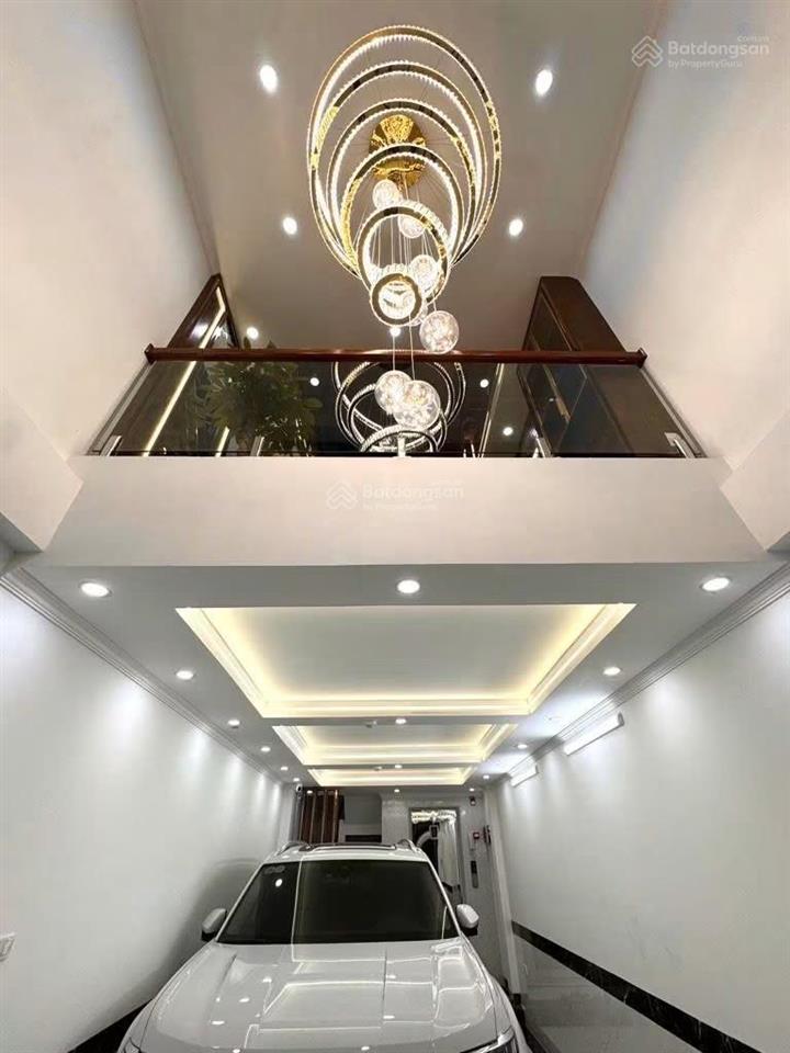 Ô tô đỗ cửa minh khai, thang máy, 6 tầng, ngõ nông rộng, nhà mới nội thất xịn sò 46m*5t, giá 7,1 tỷ