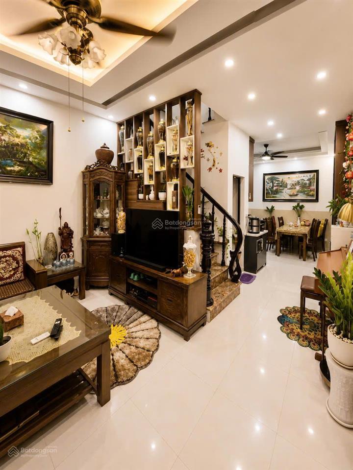 Tặng 500 triệu! nhà trần đại nghĩa, mặt ngõ, 2 thoáng, 15m ra ôtô, gần 3 trường đại học, không qh.