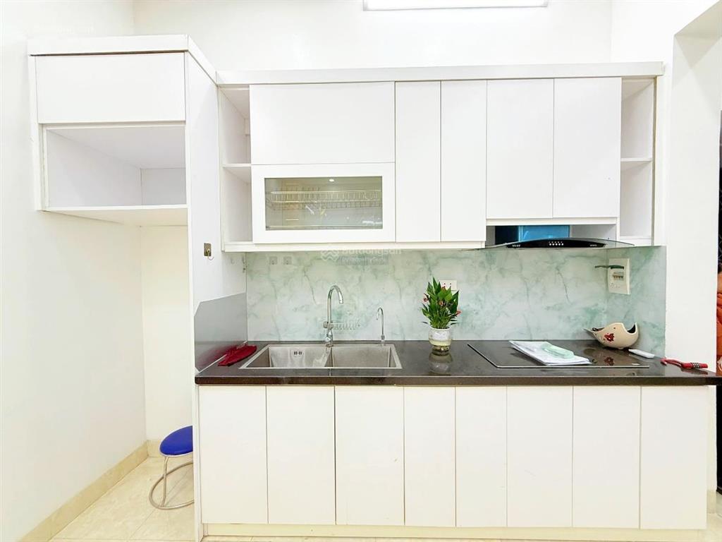 Hiếm lắm! nhà phố trần khát chân, ngõ nông rộng 2,8m, 2 thoáng tự nhiên, dt 37m*5t, giá 6,9 tỷ.