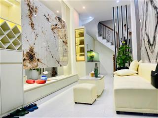 Gần ô tô tránh minh khai, ngõ nông, thông kinh doanh, 2 thoáng sáng, tặng full nt 35m*5t 6,8 tỷ.
