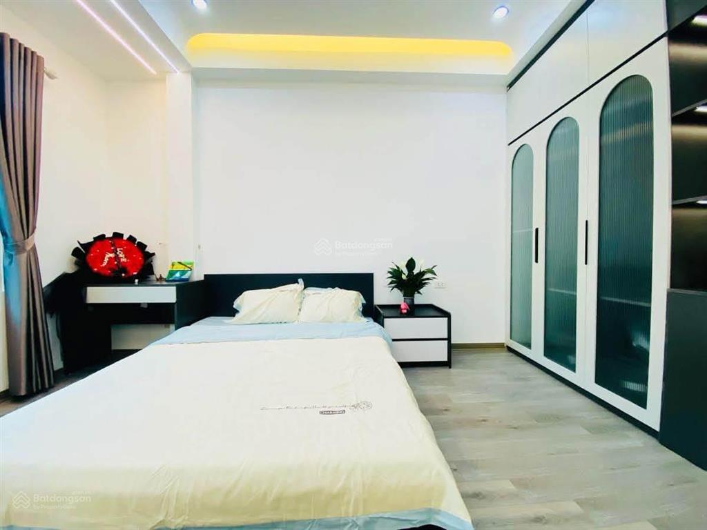 Hiếm lắm minh khai, full nội thất đẹp, ngõ nông 2 xe máy tránh, 3 thoáng sáng, 35m*5t. 6,5 tỷ có tl