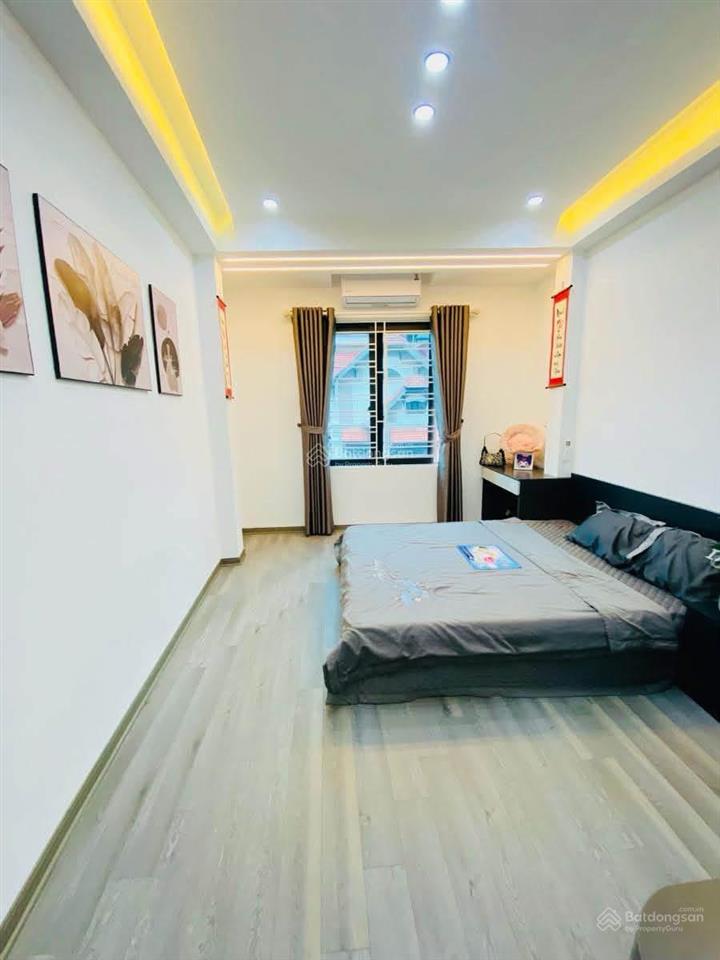 Hiếm lắm minh khai, full nội thất đẹp, ngõ nông 2 xe máy tránh, 3 thoáng sáng, 35m*5t. 6,5 tỷ có tl