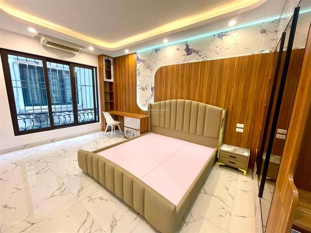 10m ra mặt phố trần đại nghĩa, ngõ thông tạ quang bửu, dân xây, sổ riêng, qh ổn định, đủ công năng