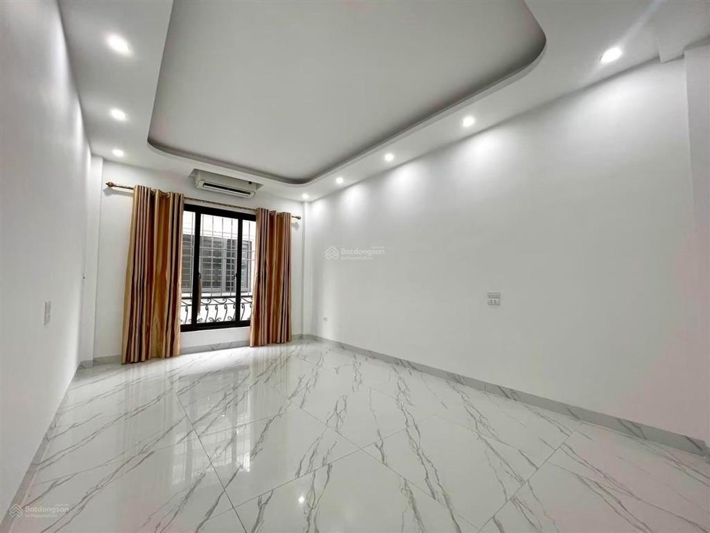 10m ra mặt phố trần đại nghĩa, ngõ thông tạ quang bửu, dân xây, sổ riêng, qh ổn định, đủ công năng