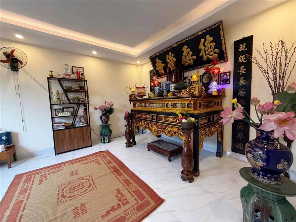 Giảm luôn 1,5 tỷ phố lê thanh nghị, 10m ra ô tô tránh, ngõ thông, nhà mới, tặng full nt xịn 34m*5t