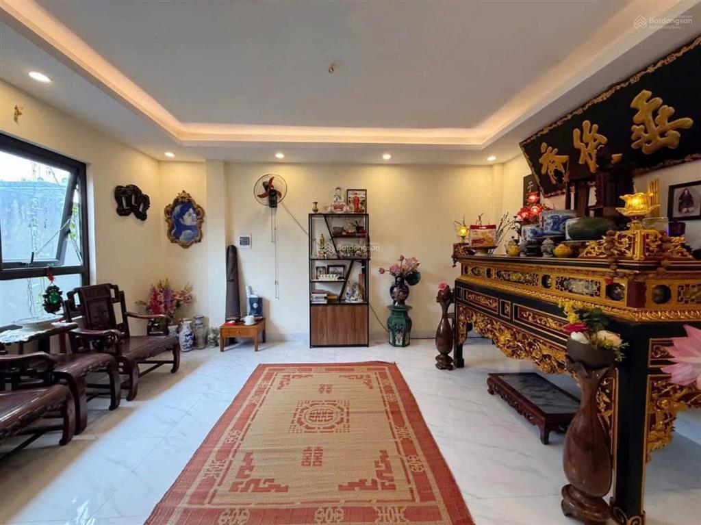 Giảm luôn 1,5 tỷ phố lê thanh nghị, 10m ra ô tô tránh, ngõ thông, nhà mới, tặng full nt xịn 34m*5t