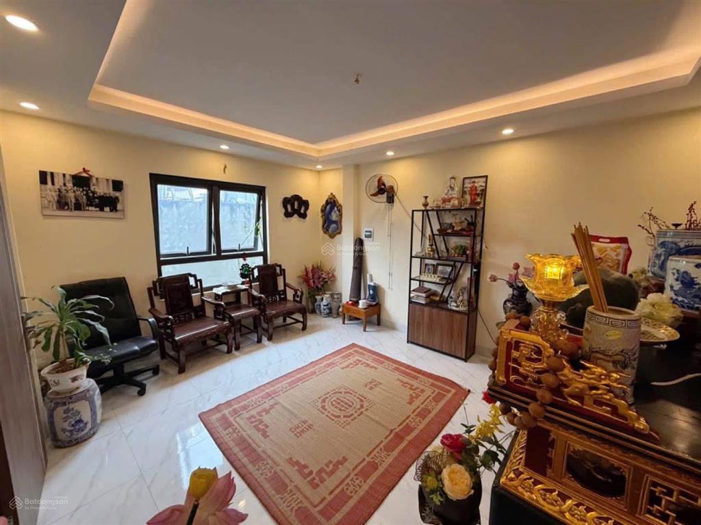 Giảm luôn 1,5 tỷ phố lê thanh nghị, 10m ra ô tô tránh, ngõ thông, nhà mới, tặng full nt xịn 34m*5t