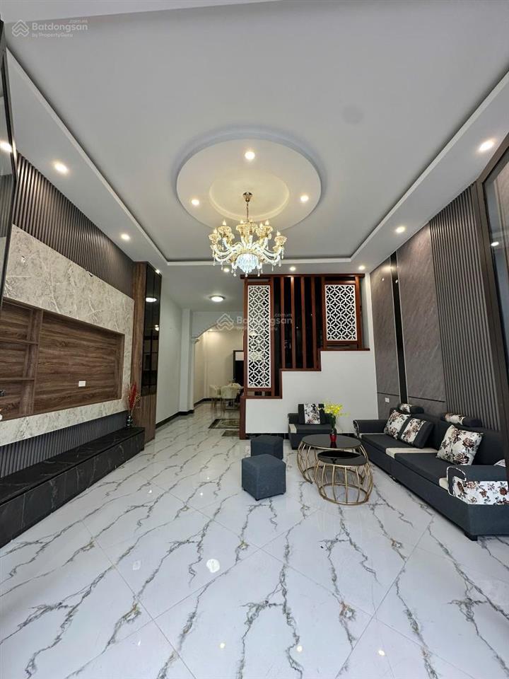 Sốc giá bạch mai, ngõ nông thông rộng 3m, lô góc, nhà mới, tặng hết nt xịn. 38m*5t giá 6,9 tỷ có tl