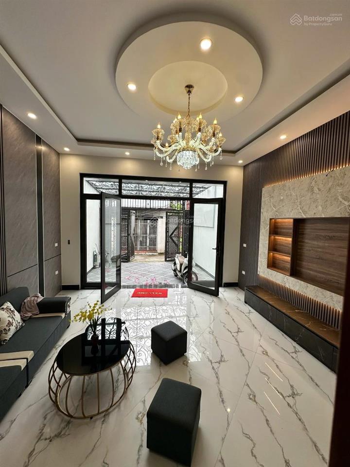 Sốc giá bạch mai, ngõ nông thông rộng 3m, lô góc, nhà mới, tặng hết nt xịn. 38m*5t giá 6,9 tỷ có tl