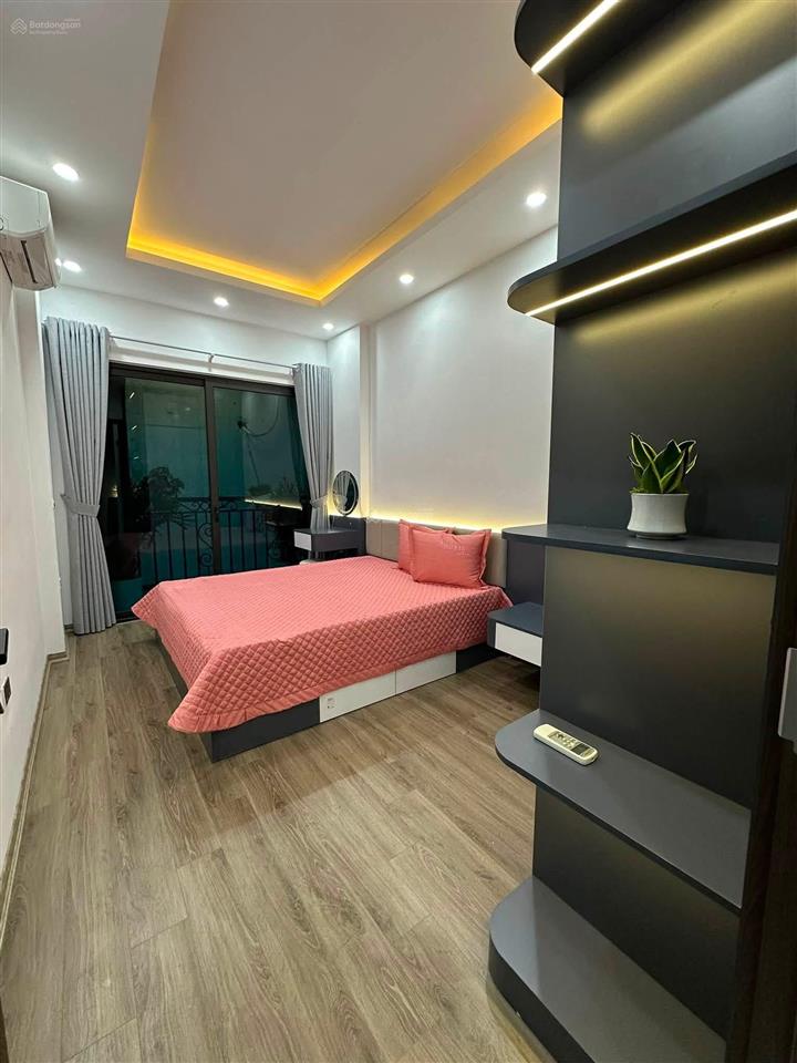 Gần ô tô tránh hồng mai, nhà mới, thang máy, ngõ nông thông tứ tung, kinh doanh sầm uất 47m*5t.