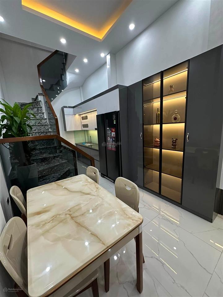 Gần ô tô tránh hồng mai, nhà mới, thang máy, ngõ nông thông tứ tung, kinh doanh sầm uất 47m*5t.