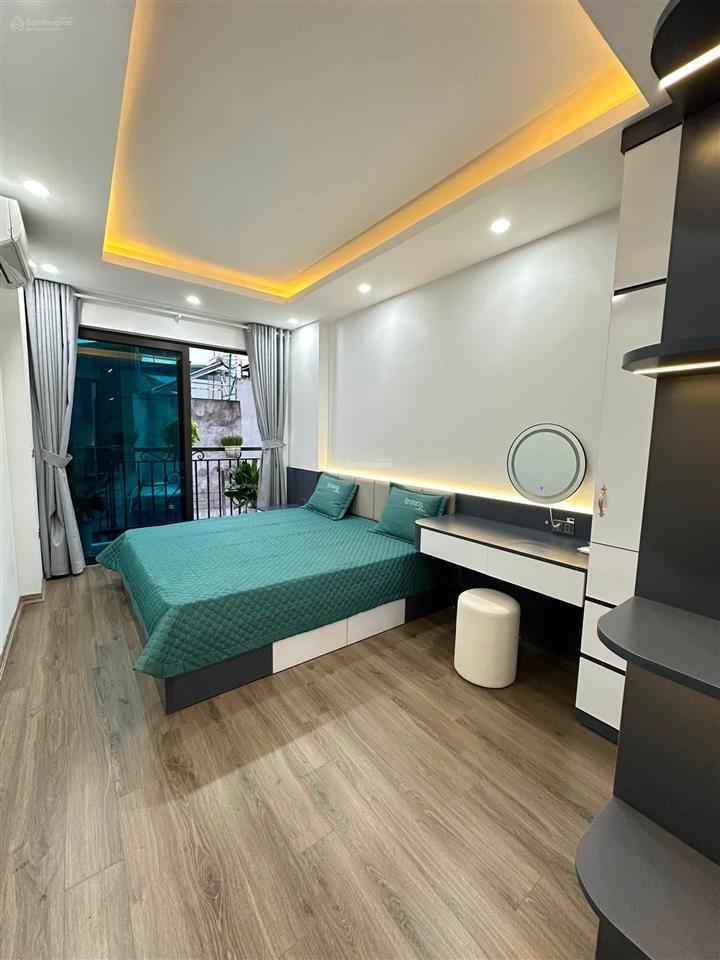 Gần ô tô tránh hồng mai, nhà mới, thang máy, ngõ nông thông tứ tung, kinh doanh sầm uất 47m*5t.