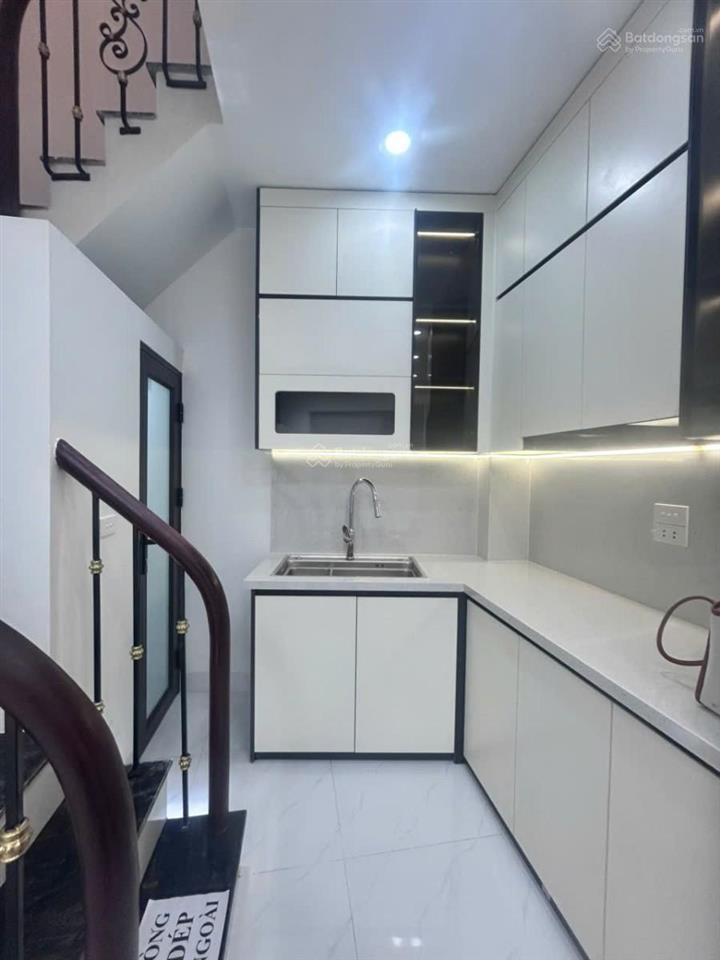 Cực vip phố hồng mai, ngõ nông thông, 3 thoáng sáng, thang máy, không qh, 48m*5t giá 8,1 tỷ có tl