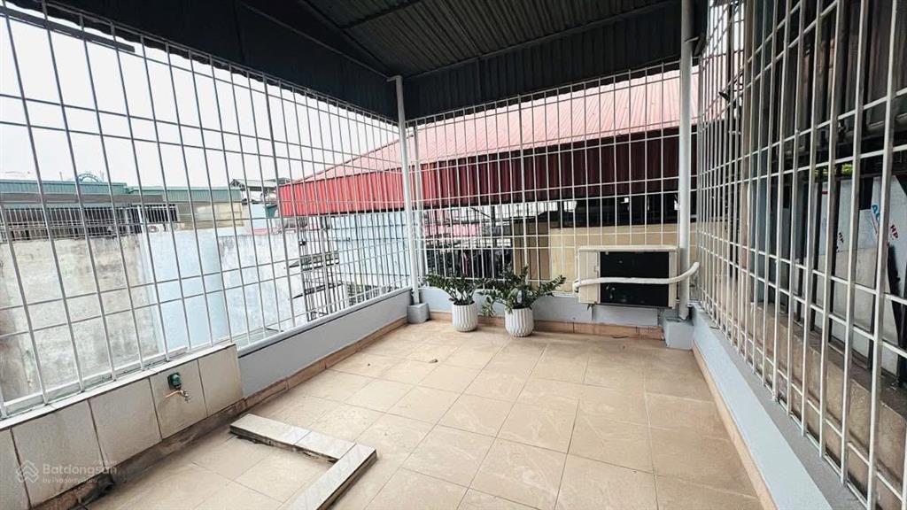 Giá tốt phố kim ngưu, ngõ nông thông kinh doanh sầm uất, nhà mới, 36m*5t. bán 7.1 tỷ có tl