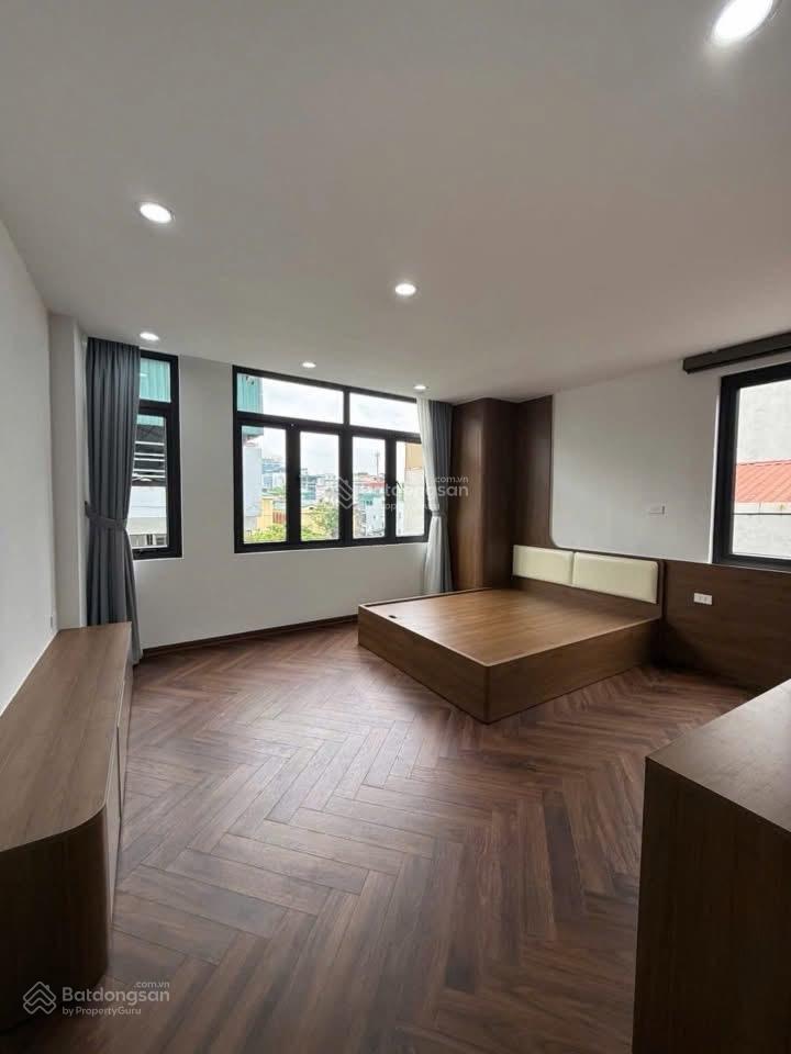 Cực hiếm phố thanh nhàn, phân lô, thang máy, 3 thoáng sáng, ngõ xe ba gác đua. 40m*5t giá 8,1 tỷ.