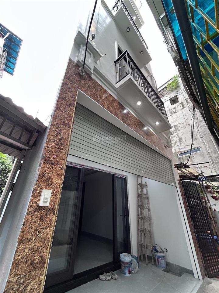 Phố bạch mai, thang máy, ngõ nông thông thoáng, lô góc, tặng full nt, 39m2*5t. giá 7,5 tỷ, không qh