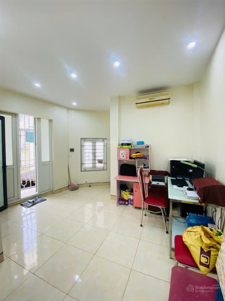 Bán nhà lô góc đại la, ngõ thông 3 thoáng, tặng full nội thất, đầy đủ công năng. 35m², 5t. 7,4 tỷ