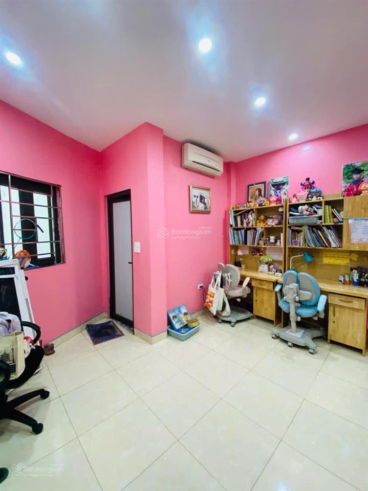 Bán nhà lô góc đại la, ngõ thông 3 thoáng, tặng full nội thất, đầy đủ công năng. 35m², 5t. 7,4 tỷ
