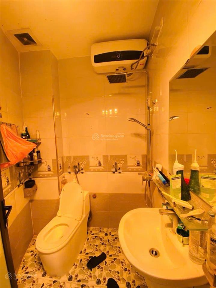 Bán nhà lô góc đại la, ngõ thông 3 thoáng, chủ tặng full nội thất, đủ công năng. 35m* 5t. giá 7,4 t