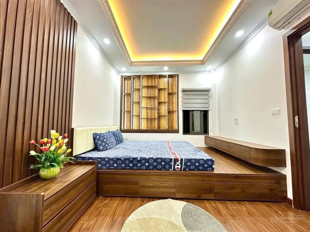 Gần ô tô tránh trần đại nghĩa, 20m ra ô tô, ngõ thông kinh doanh tặng nt, 45m2 5t, giá 8,5 tỷ có tl